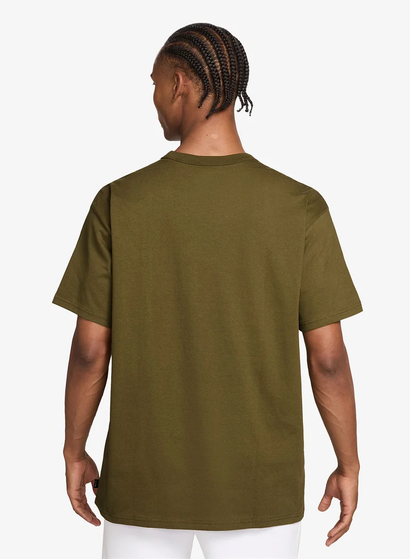 نايكي Nsw Premium Essential Sustainable T-Shirt